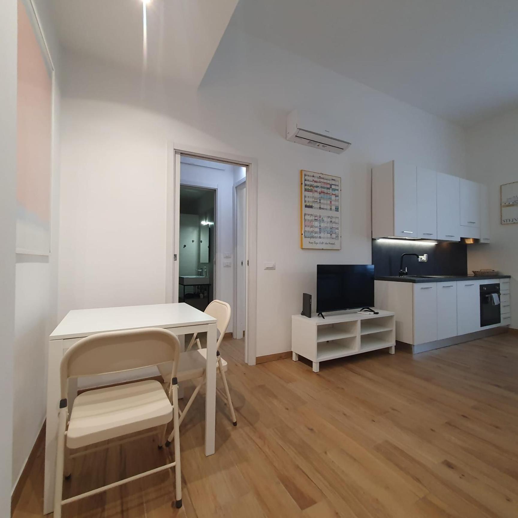 Appartement Bnbutler - Grasselli, 8 - Comfy And Newly Renovated à Milan Extérieur photo