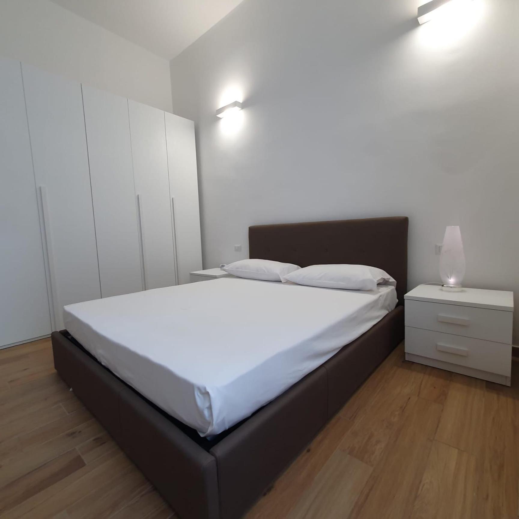 Appartement Bnbutler - Grasselli, 8 - Comfy And Newly Renovated à Milan Extérieur photo